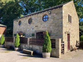 Stylish Ground Floor apartment at Pingle Nook Farm